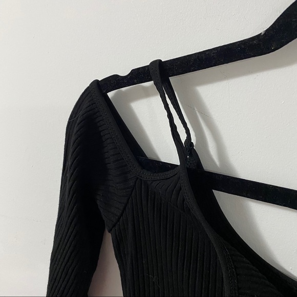 Dynamite Black Cold Shoulder Long Sleeve Bodysuit - Picture 5 of 6